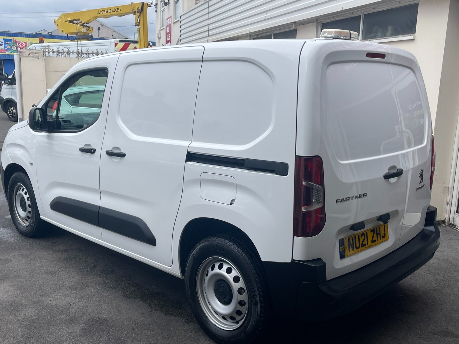 Used Peugeot Partner 2021 for sale - 76005681: Photo 4