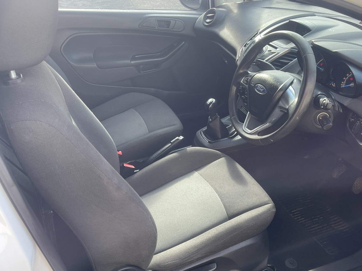 Used Ford Fiesta 2013 for sale - 77864609: Photo 9