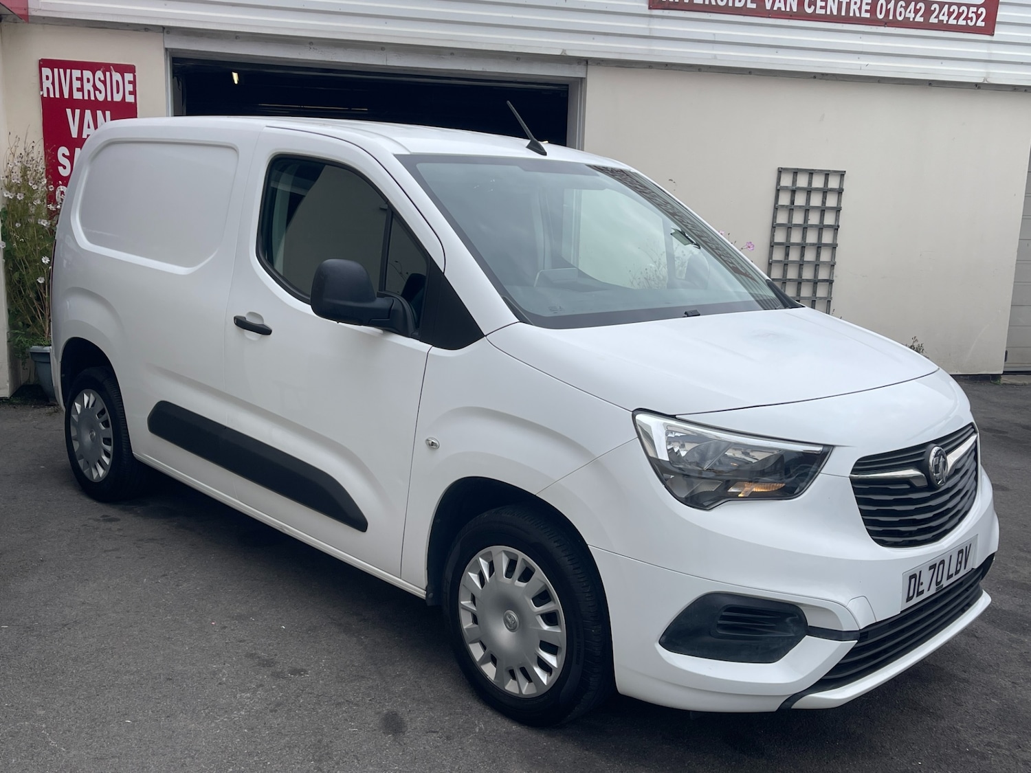 Used Vauxhall Combo 2020 for sale - 76309753: Photo 6