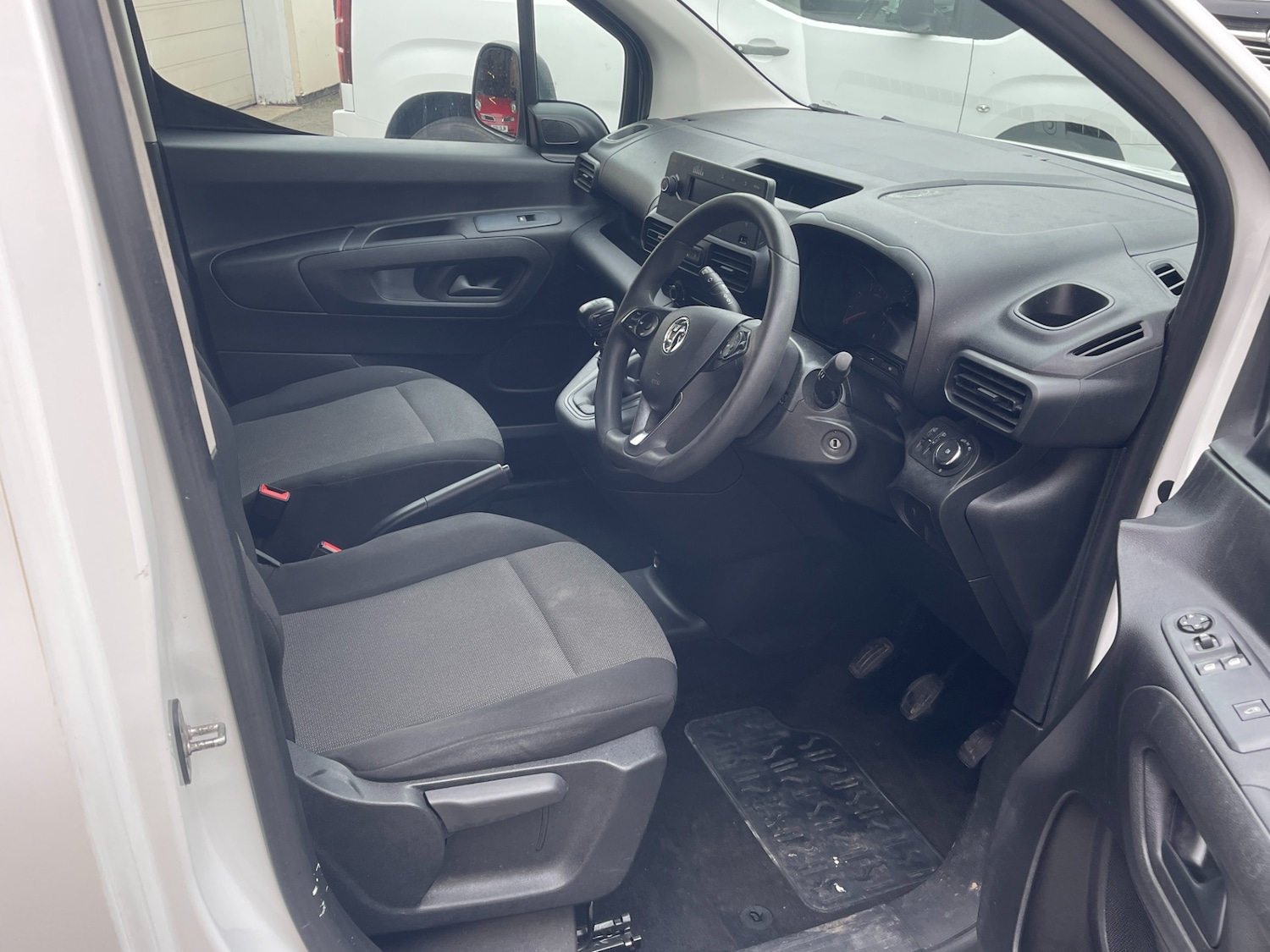 Used Vauxhall Combo 2022 for sale - 76309670: Photo 9
