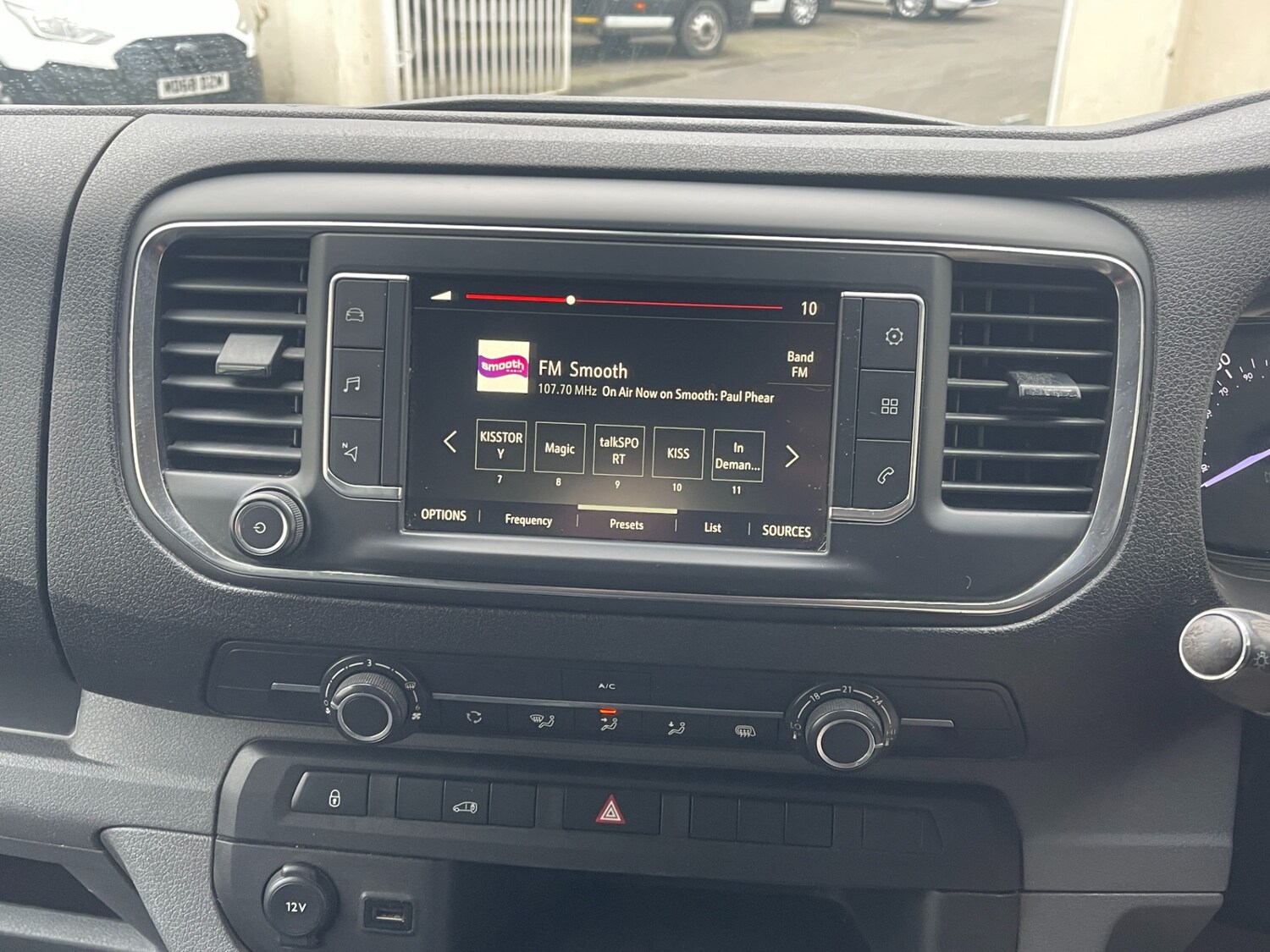 Used Vauxhall Vivaro 2020 for sale - 77902936: Photo 10