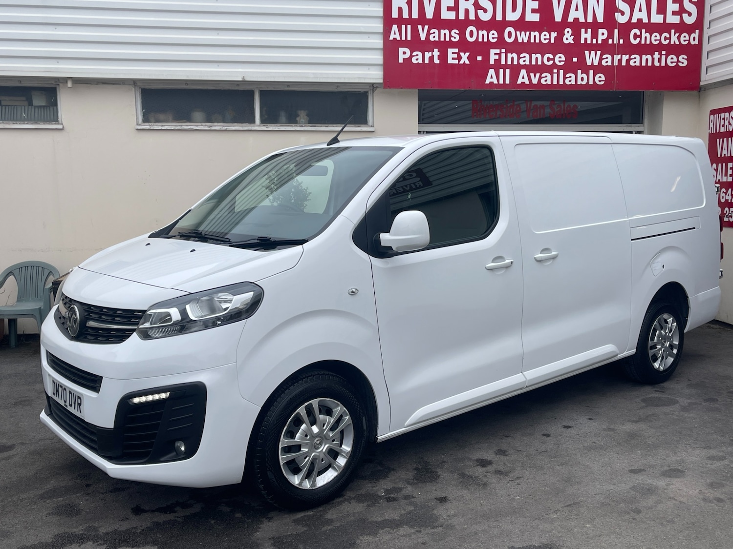 Used Vauxhall Vivaro 2020 for sale - 77902936: Photo 2