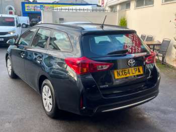 Used Toyota Auris 2014 for sale - 65664105: Photo