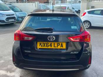 Used Toyota Auris 2014 for sale - 65664105: Photo
