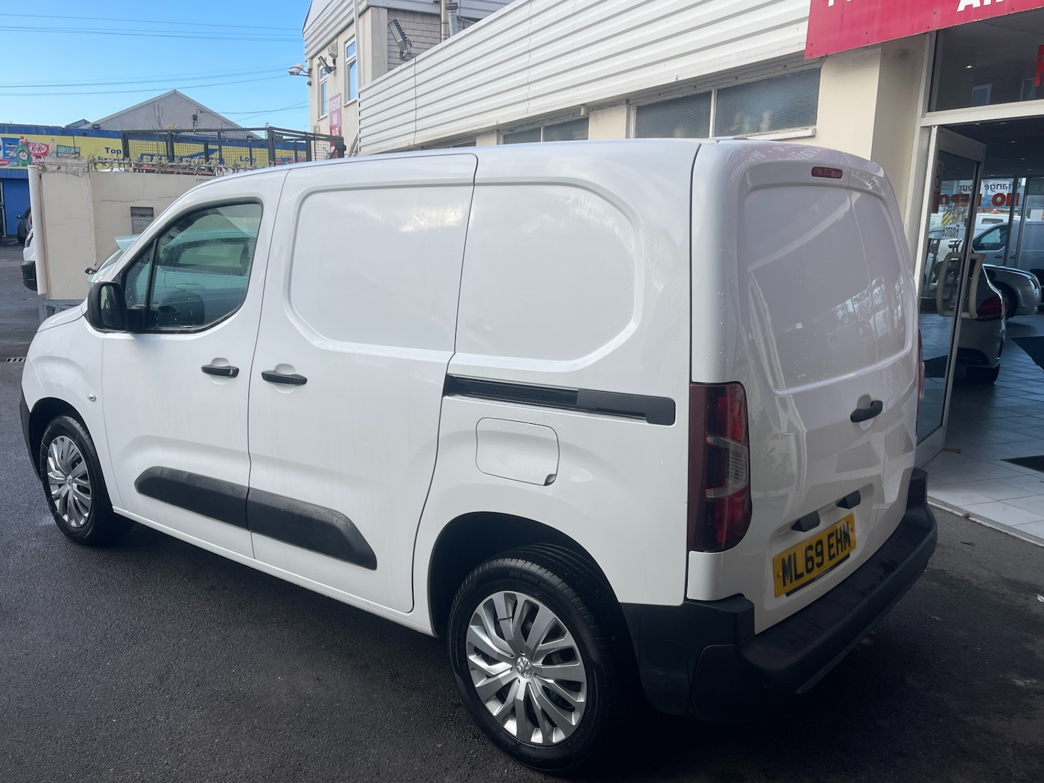 Used Peugeot Partner 2019 for sale - 76599512: Photo 2