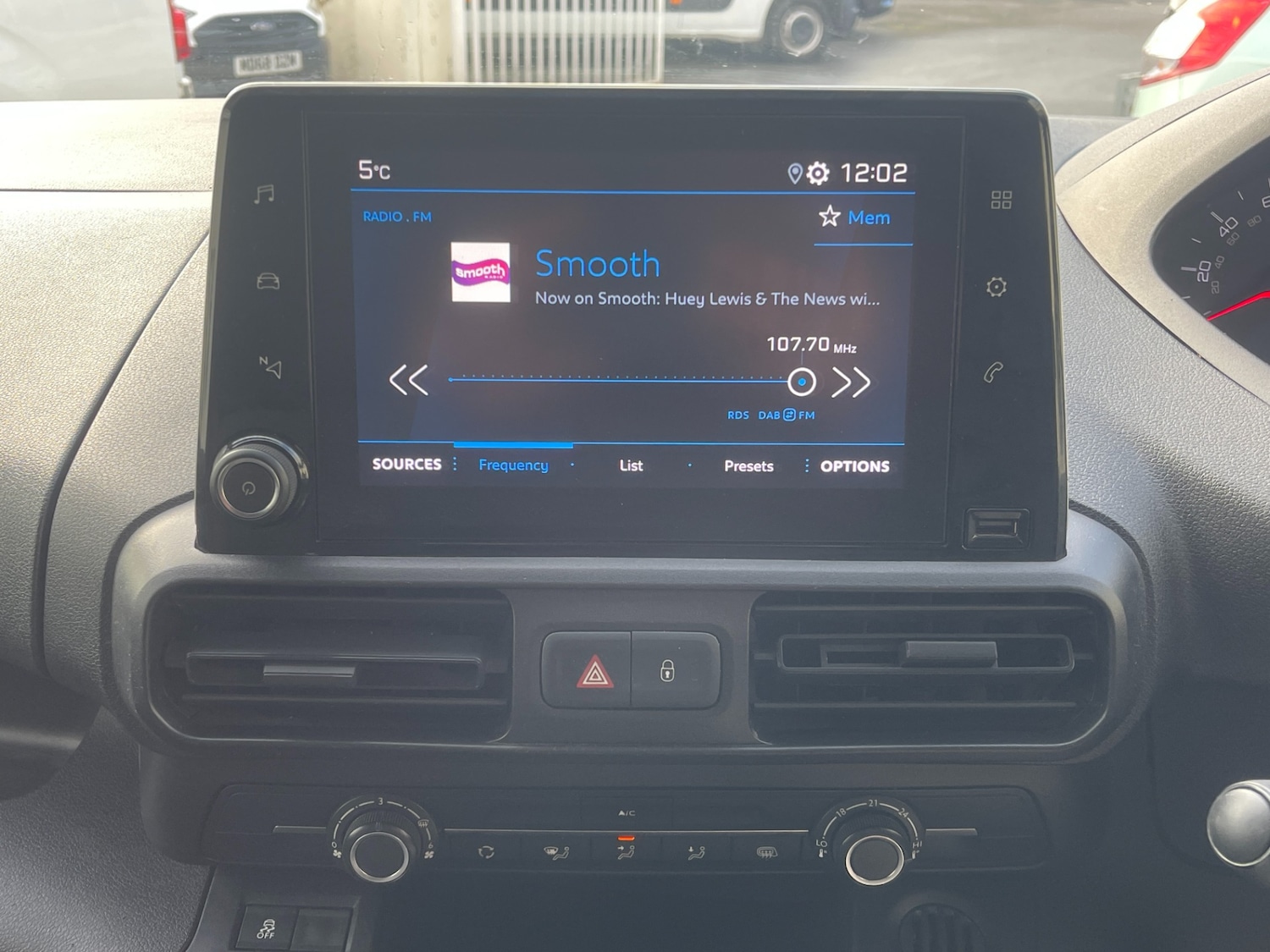 Used Peugeot Partner 2019 for sale - 76599512: Photo 8