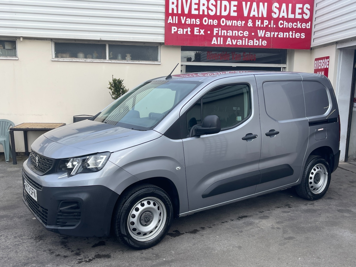 Used Peugeot Partner 2023 for sale - 77901023: Photo 2