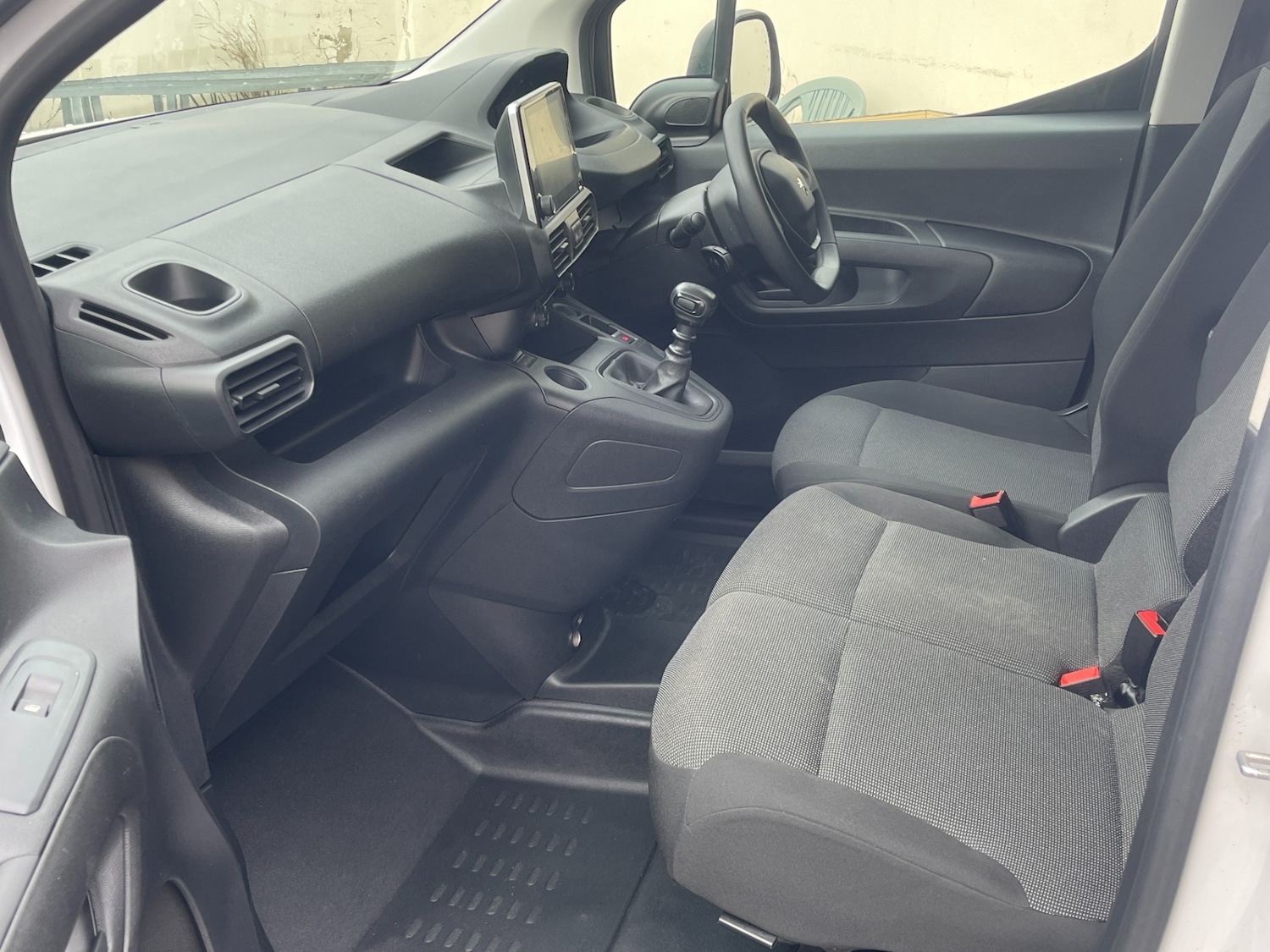 Used Peugeot Partner 2024 for sale - 77901374: Photo 12