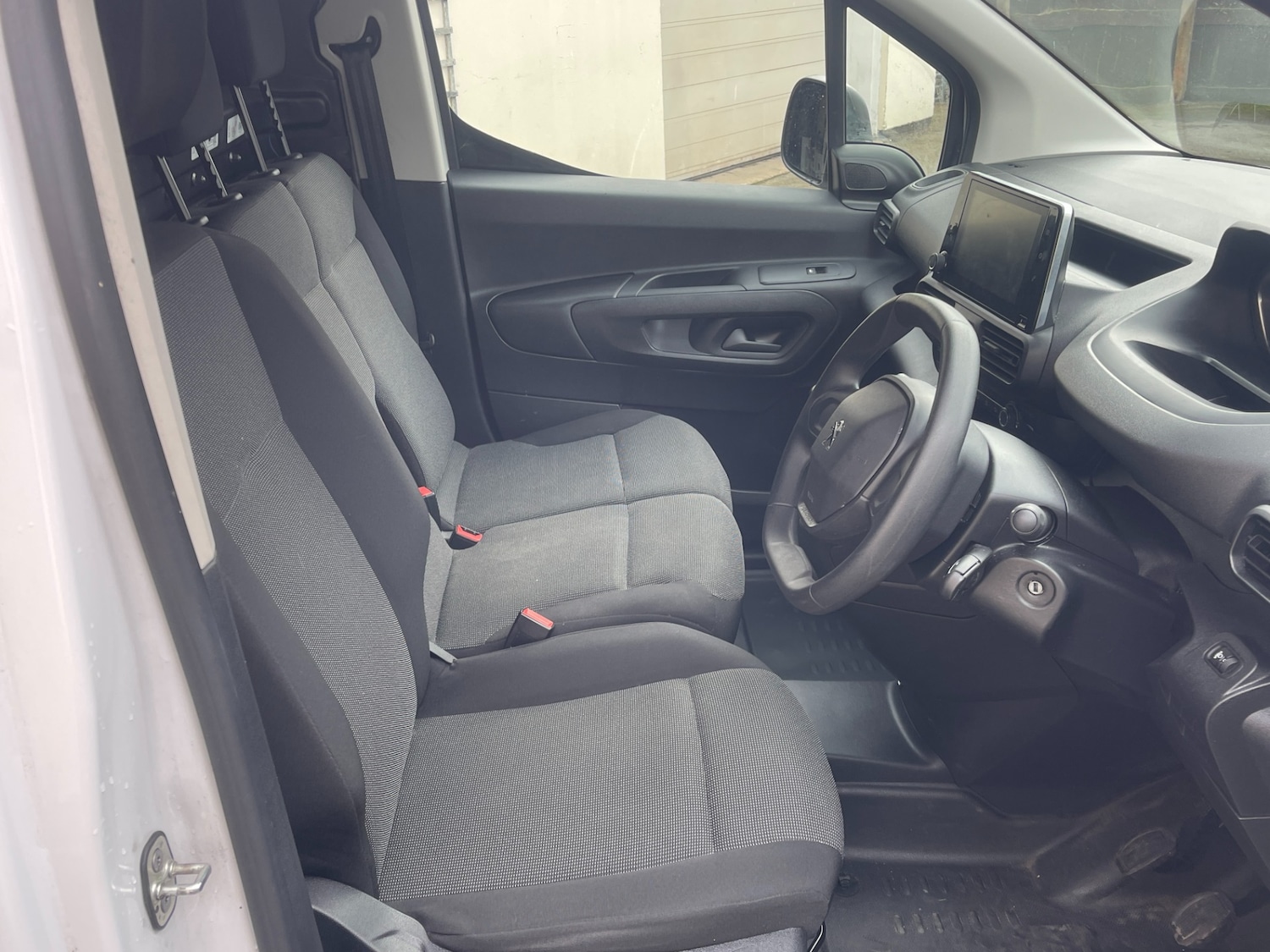 Used Peugeot Partner 2024 for sale - 77901374: Photo 9