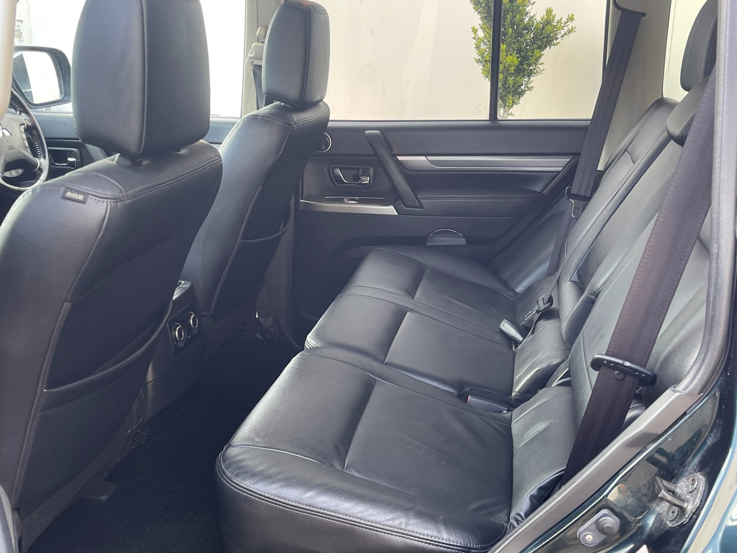 Used Mitsubishi Shogun 2018 for sale - 78040576: Photo 12