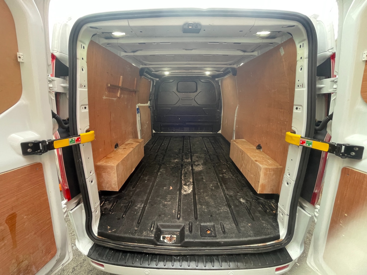 Used Ford Transit Custom 2020 for sale - 76599553: Photo 11