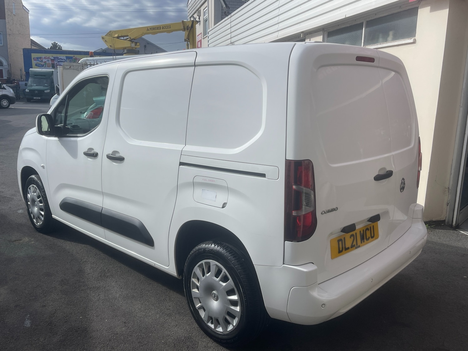 Used Vauxhall Combo 2021 for sale - 76207368: Photo 4