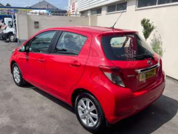 Used Toyota Yaris 2012 for sale - 74952148: Photo