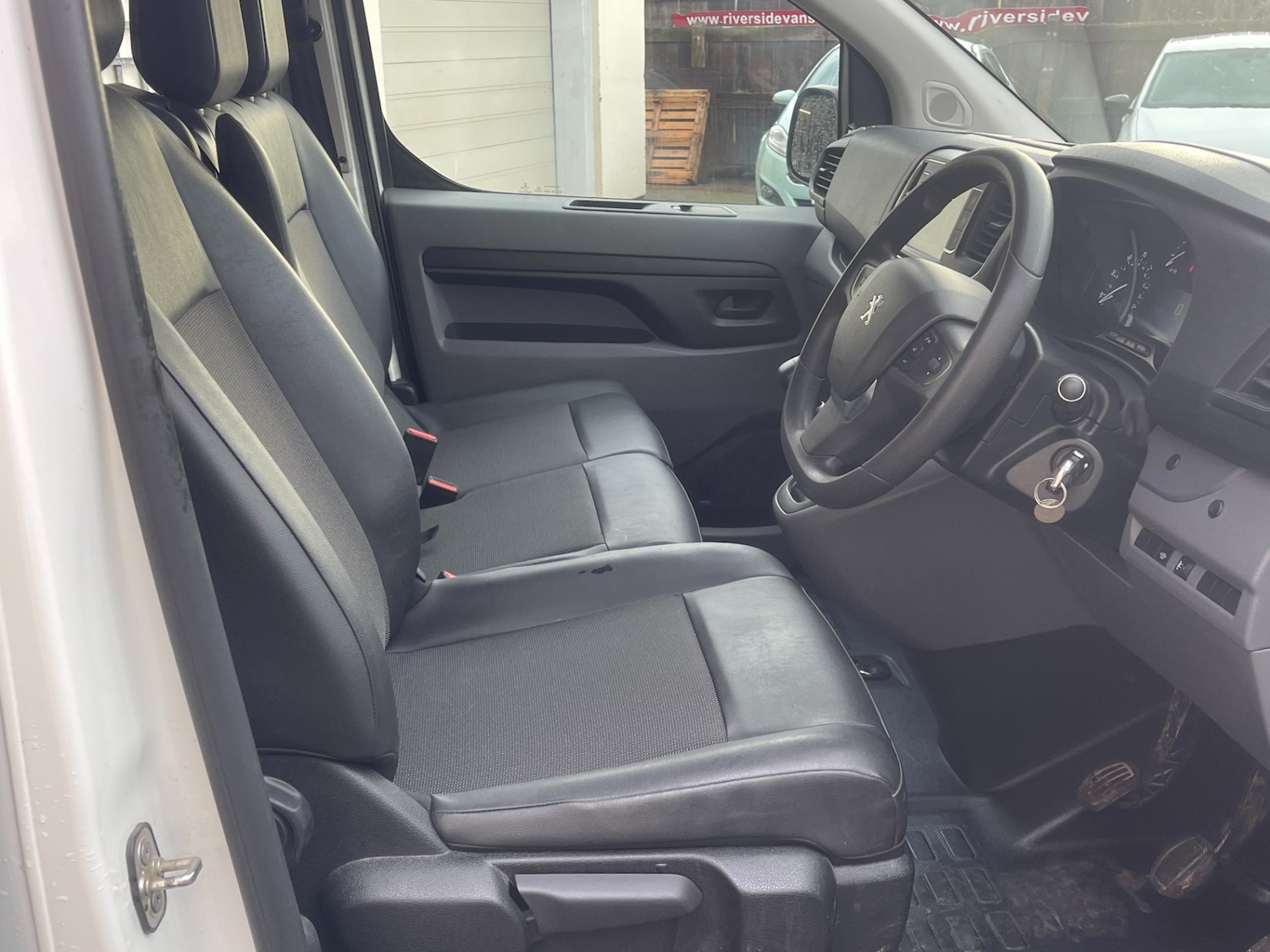 Used Peugeot Expert 2020 for sale - 76830458: Photo 8