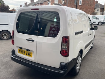 Used Peugeot Partner 2019 for sale - 75545186: Photo