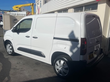 Used Peugeot Partner 2020 for sale - 76025985: Photo