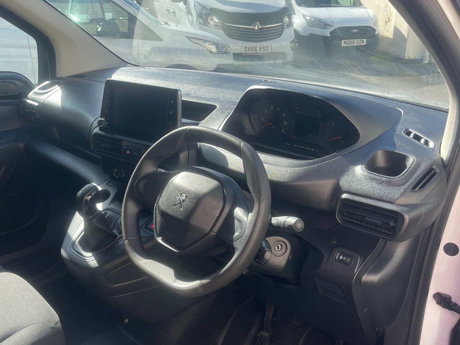 Used Peugeot Partner 2020 for sale - 76025985: Photo 9