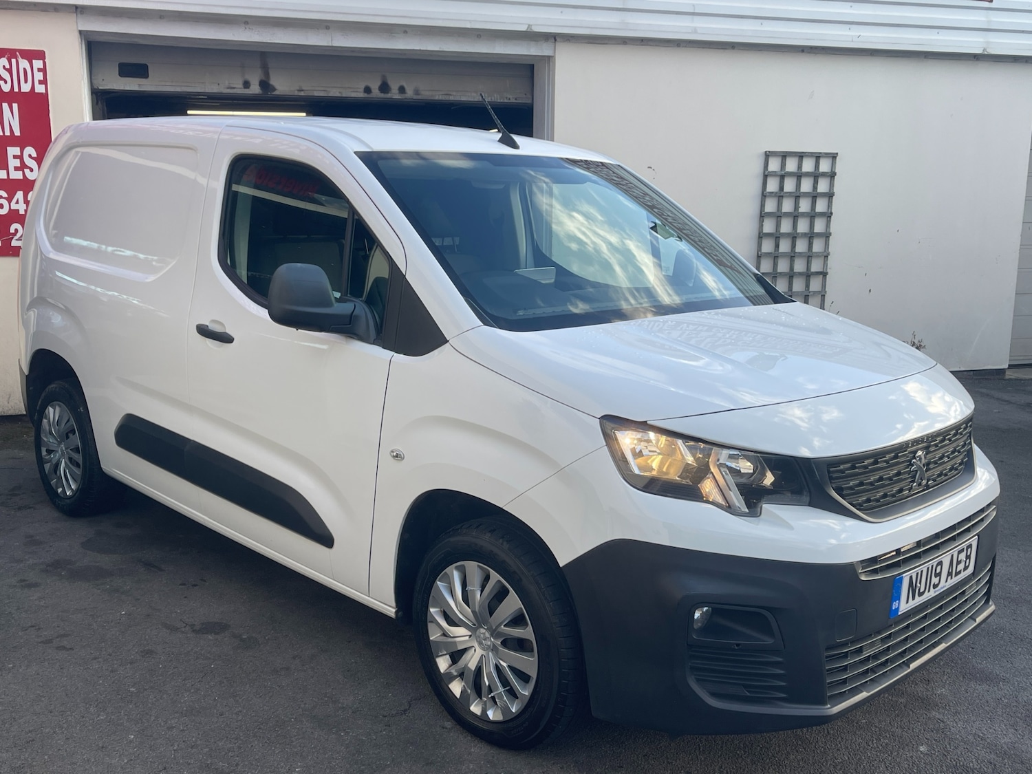 Used Peugeot Partner 2019 for sale - 77001627: Photo 6