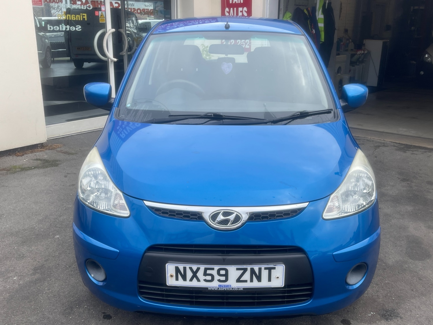 Used Hyundai i10 2009 for sale - 76807570: Photo 6