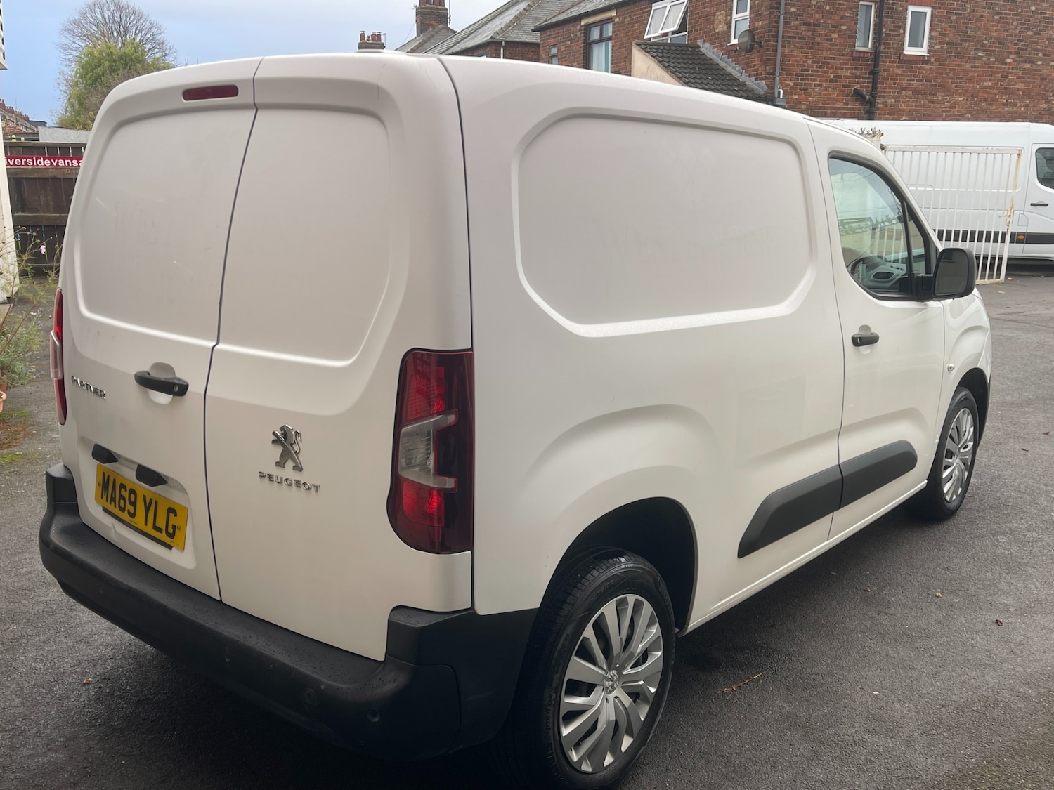 Used Peugeot Partner 2019 for sale - 76611226: Photo 4