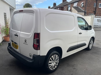 Used Peugeot Partner 2019 for sale - 75523939: Photo