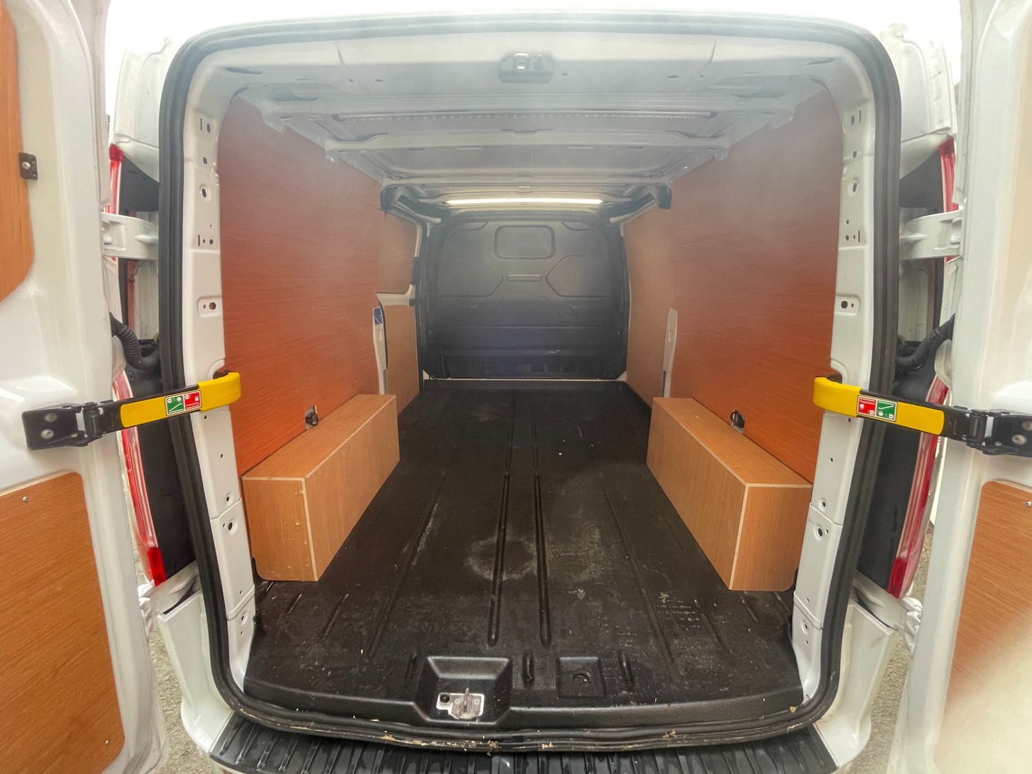 Used Ford Transit Custom 2023 for sale - 77592022: Photo 13