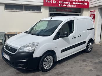Used Peugeot Partner 2017 for sale - 79684597: Photo