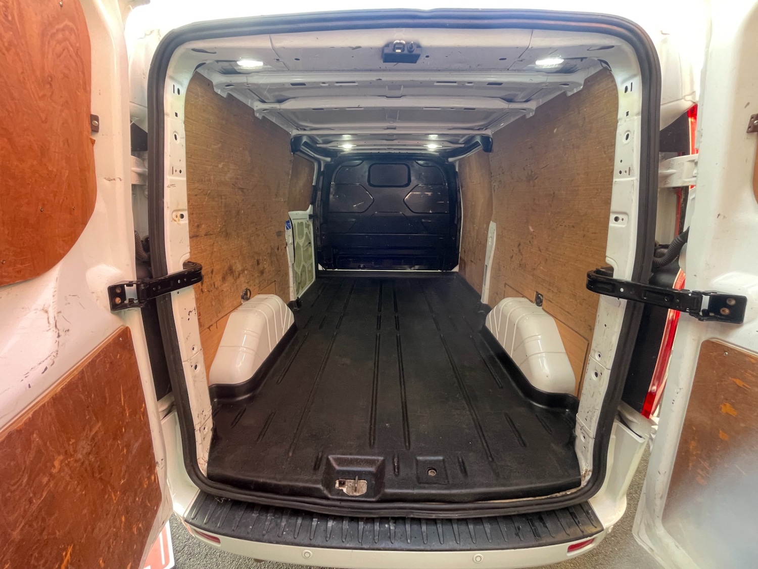 Used Ford Transit Custom 2020 for sale - 76891732: Photo 11