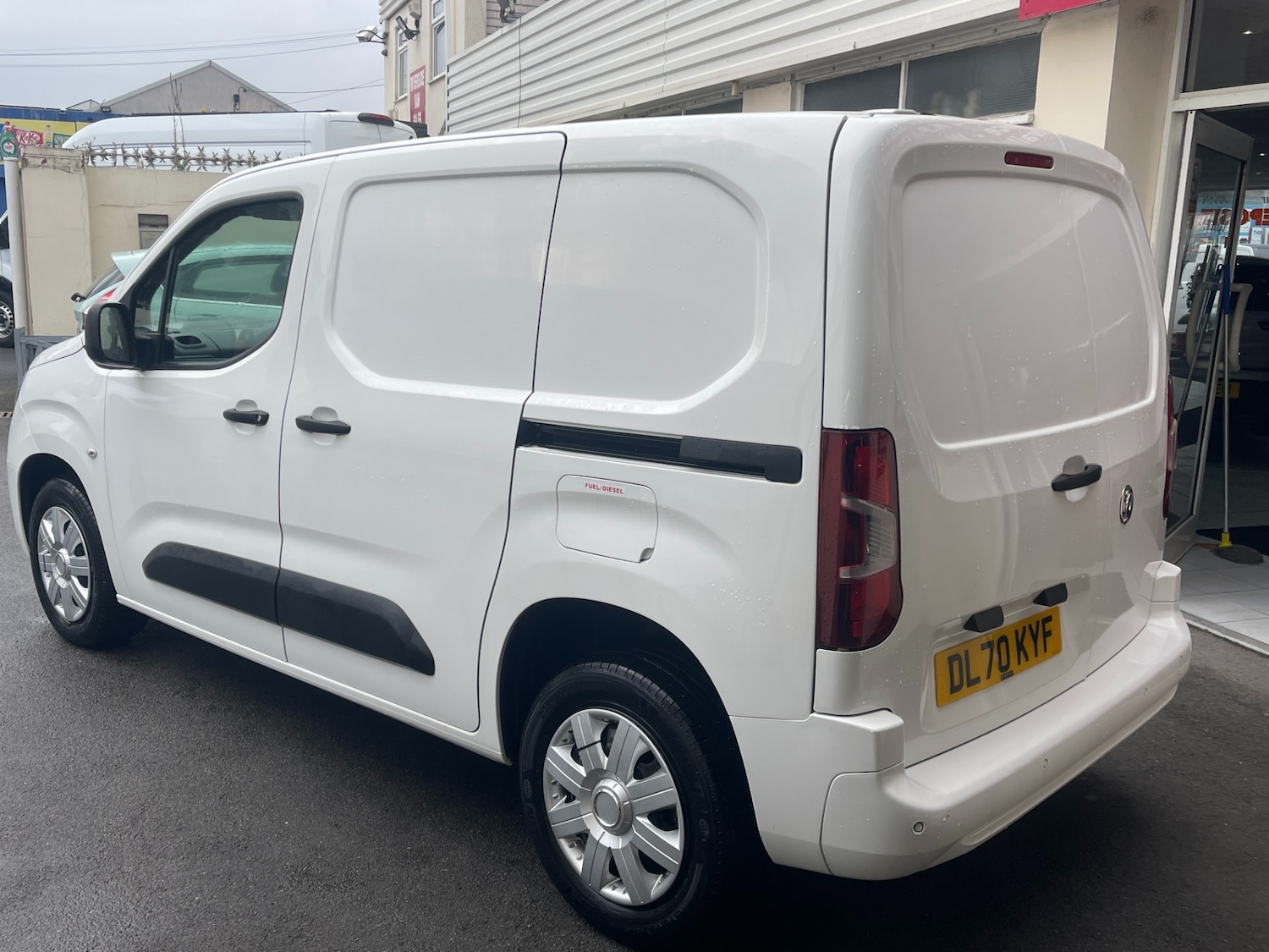 Used Vauxhall Combo 2020 for sale - 77023740: Photo 3