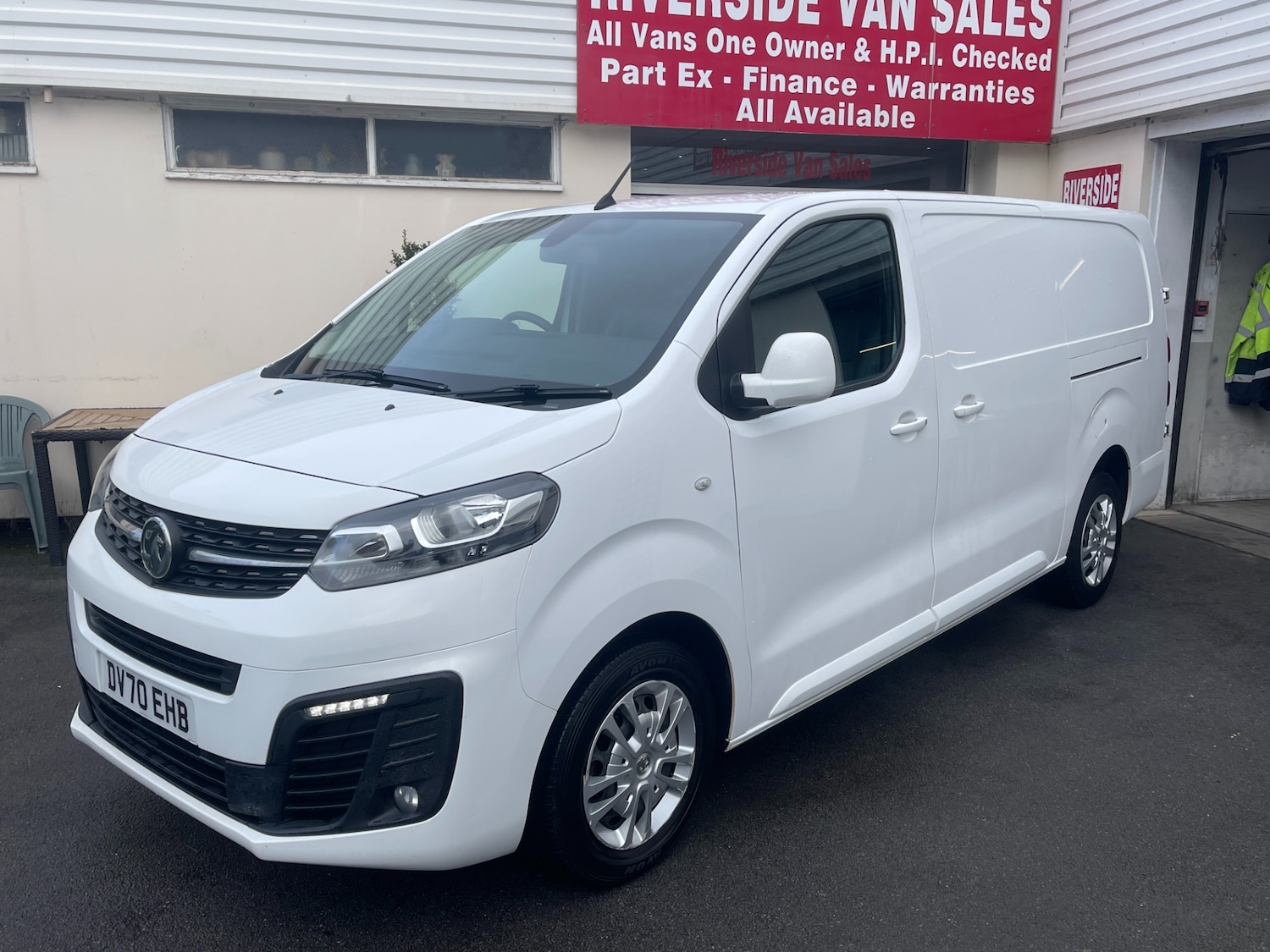 Used Vauxhall Vivaro 2020 for sale - 77403861: Photo 2