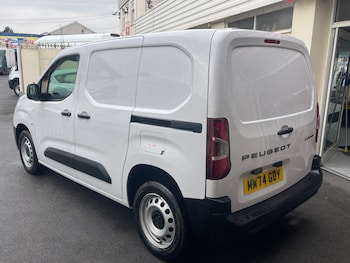 Used Peugeot Partner 2024 for sale - 77023590: Photo