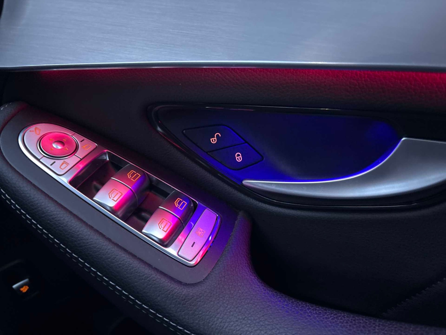 Used Mercedes-Benz GLC 2022 for sale - 77397801: Photo 27