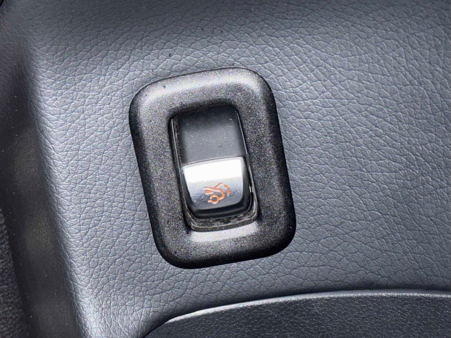 Used Mercedes-Benz GLC 2022 for sale - 77397801: Photo 28