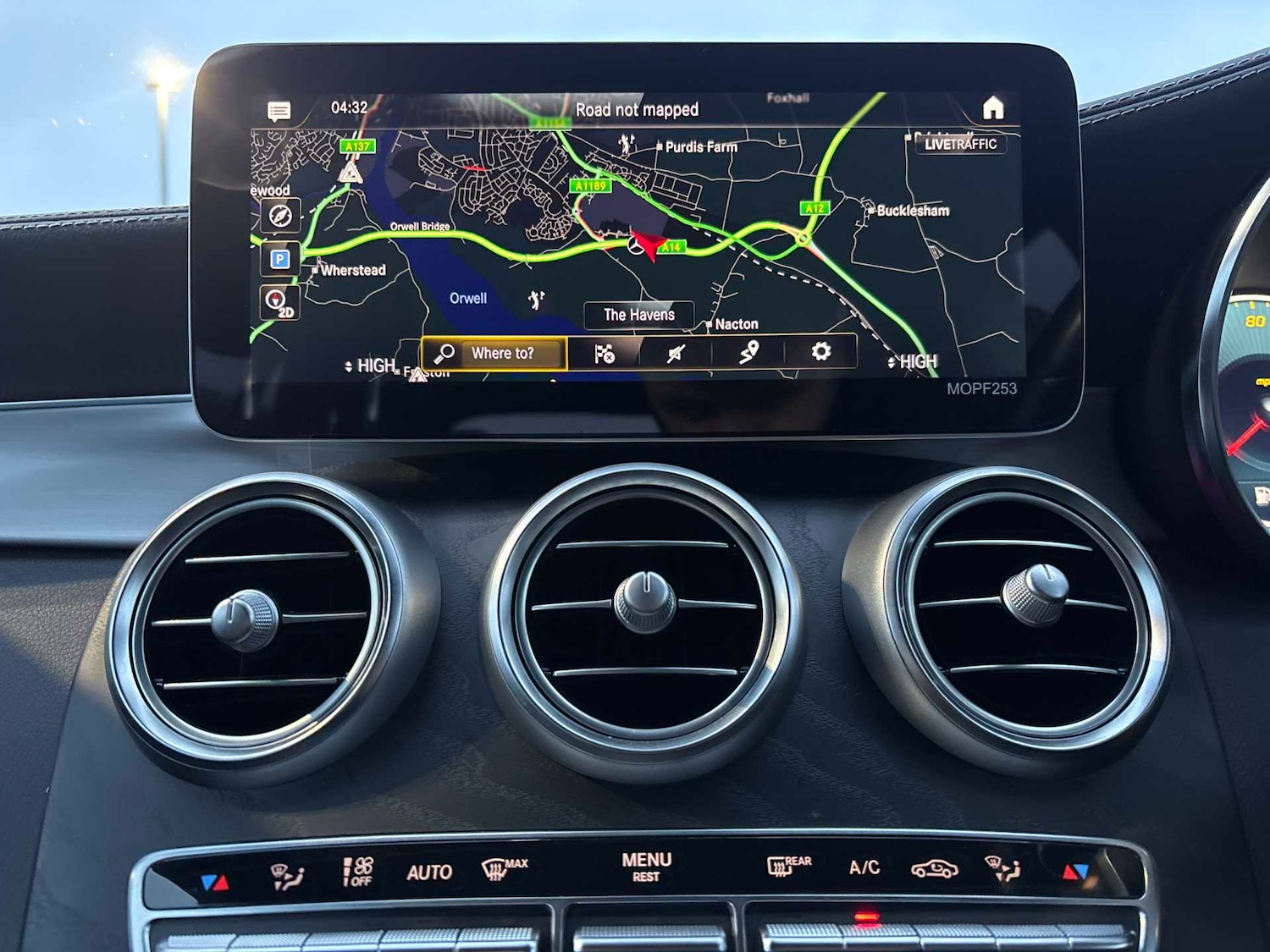 Used Mercedes-Benz GLC 2022 for sale - 77397801: Photo 35