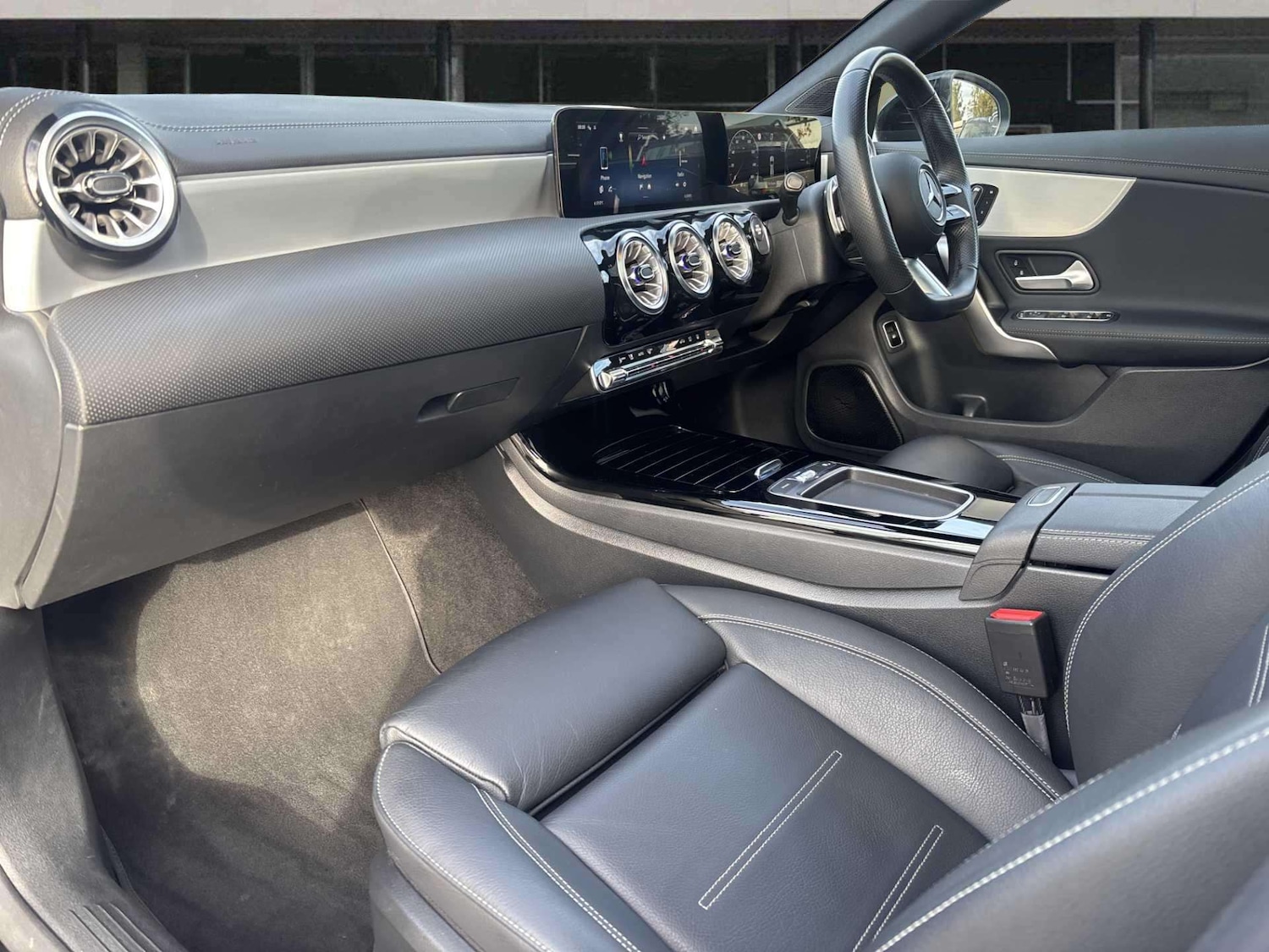 Used Mercedes-Benz CLA 2023 for sale - 76329326: Photo 16