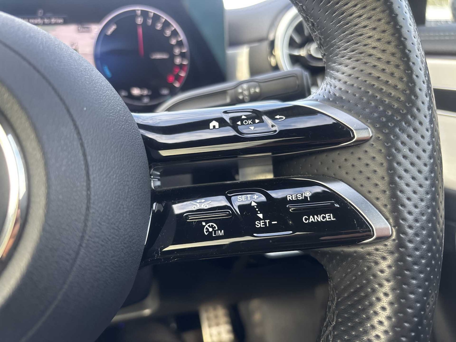 Used Mercedes-Benz CLA 2023 for sale - 76329326: Photo 24