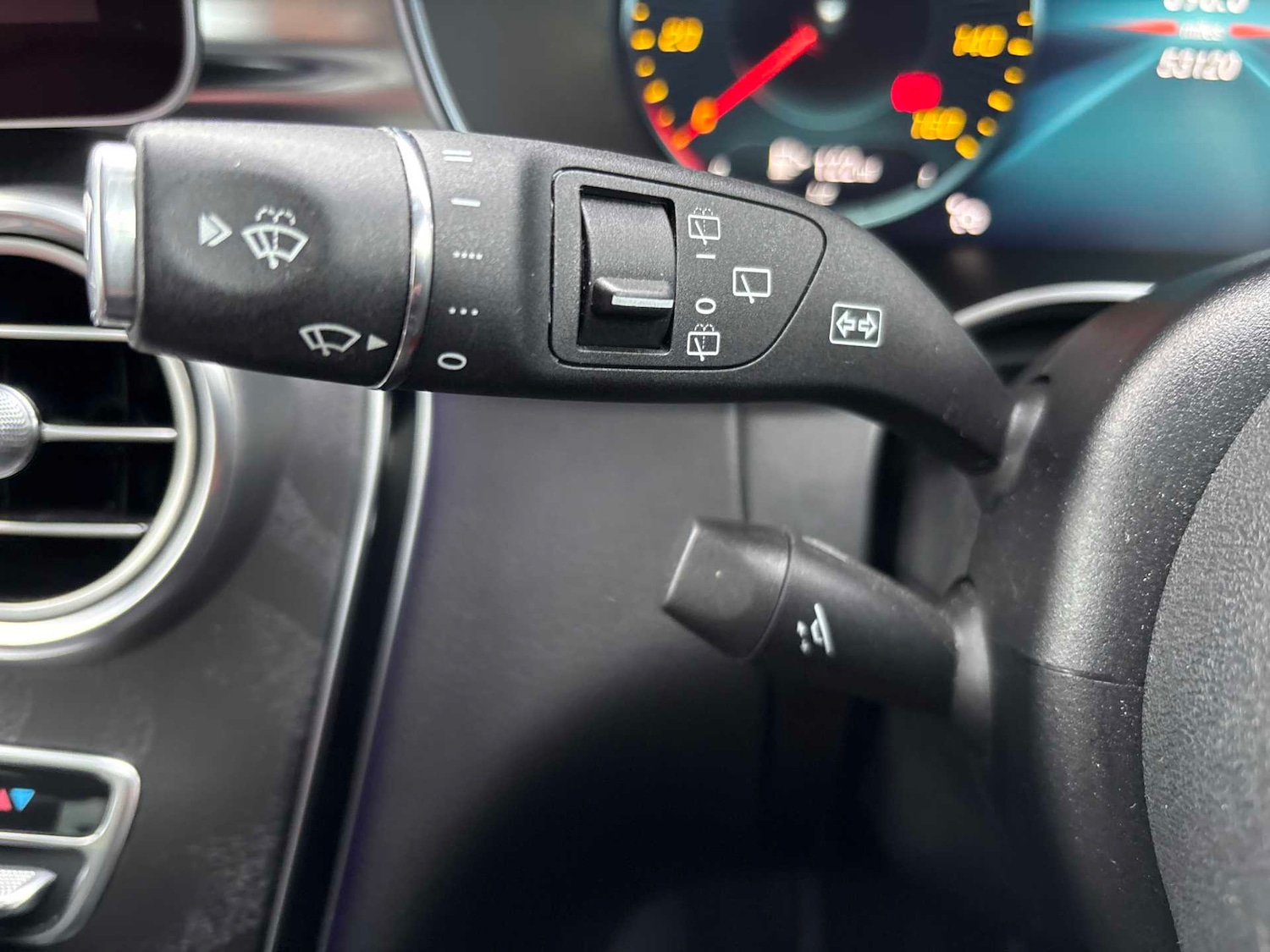 Used Mercedes-Benz GLC 2020 for sale - 76648838: Photo 30