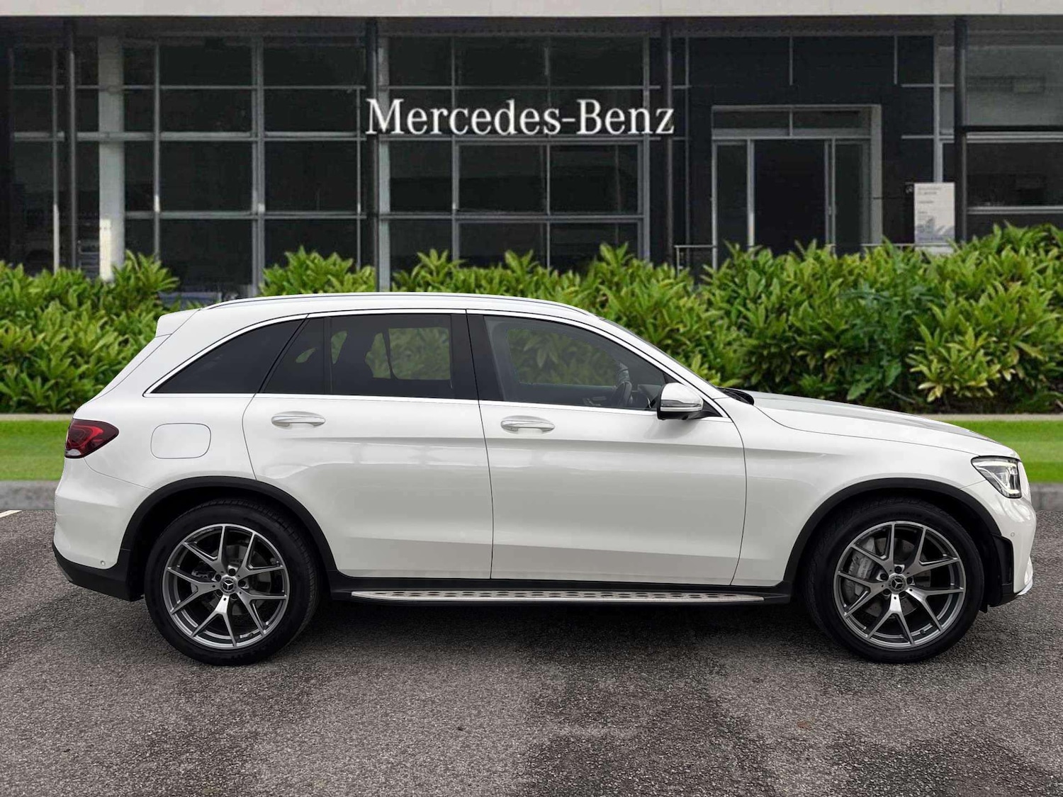 Used Mercedes-Benz GLC 2020 for sale - 76648838: Photo 5