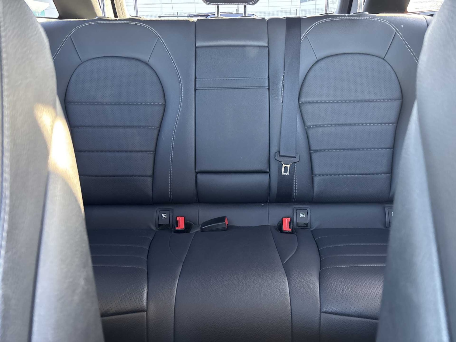 Used Mercedes-Benz GLC 2019 for sale - 76610561: Photo 19