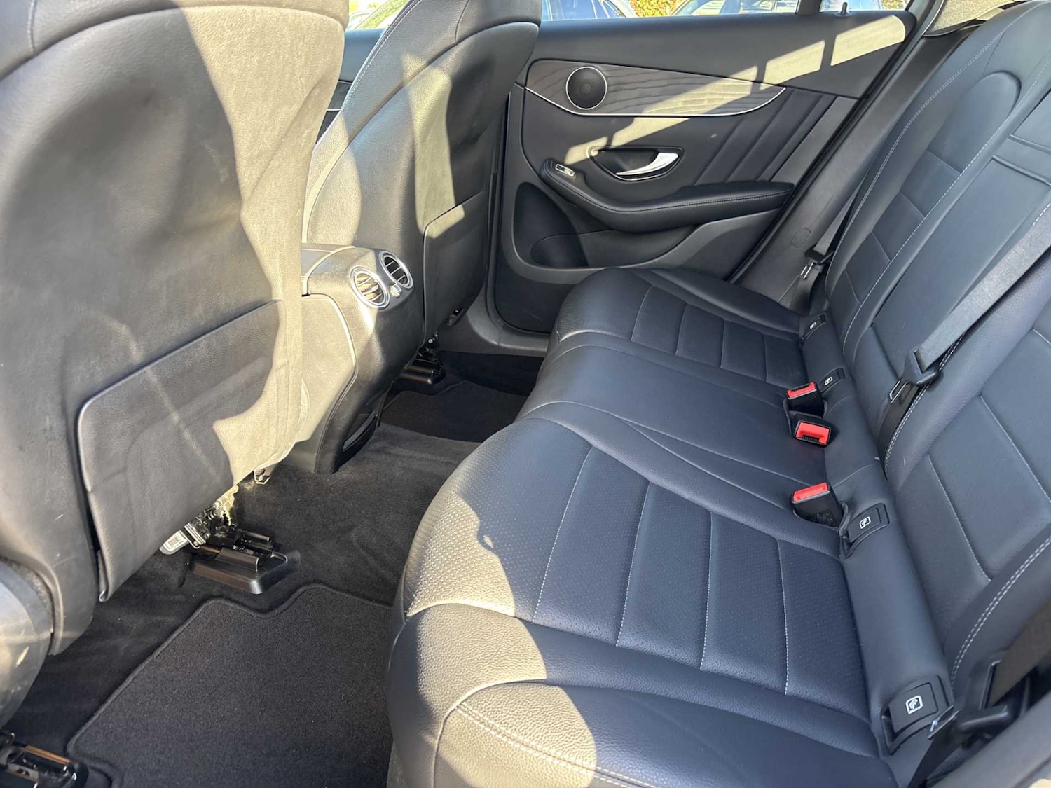 Used Mercedes-Benz GLC 2019 for sale - 76610561: Photo 20