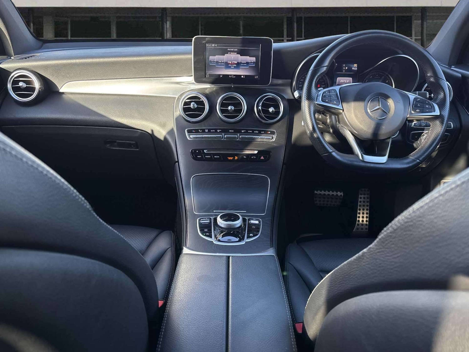 Used Mercedes-Benz GLC 2019 for sale - 76610561: Photo 21