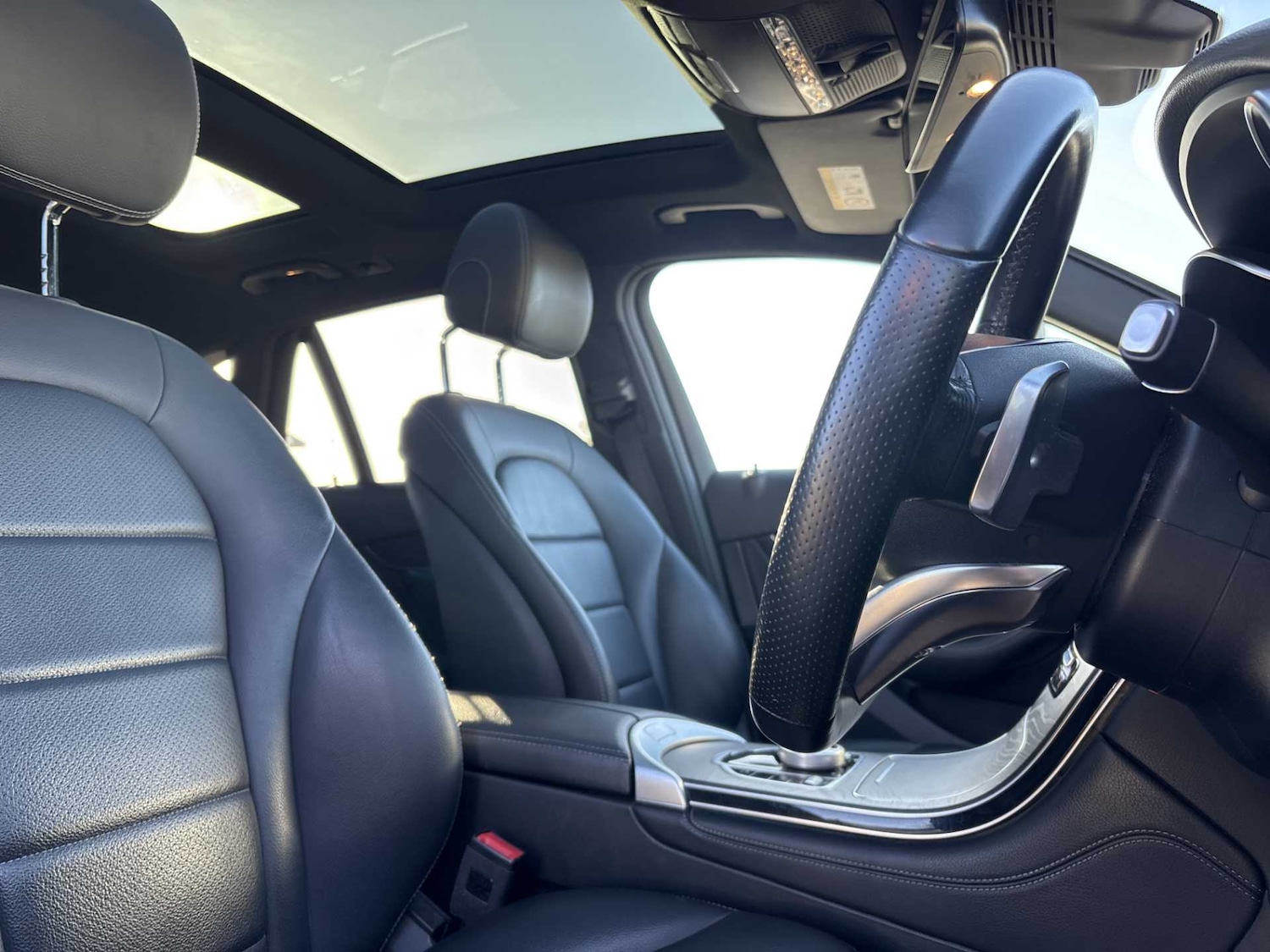 Used Mercedes-Benz GLC 2019 for sale - 76610561: Photo 24