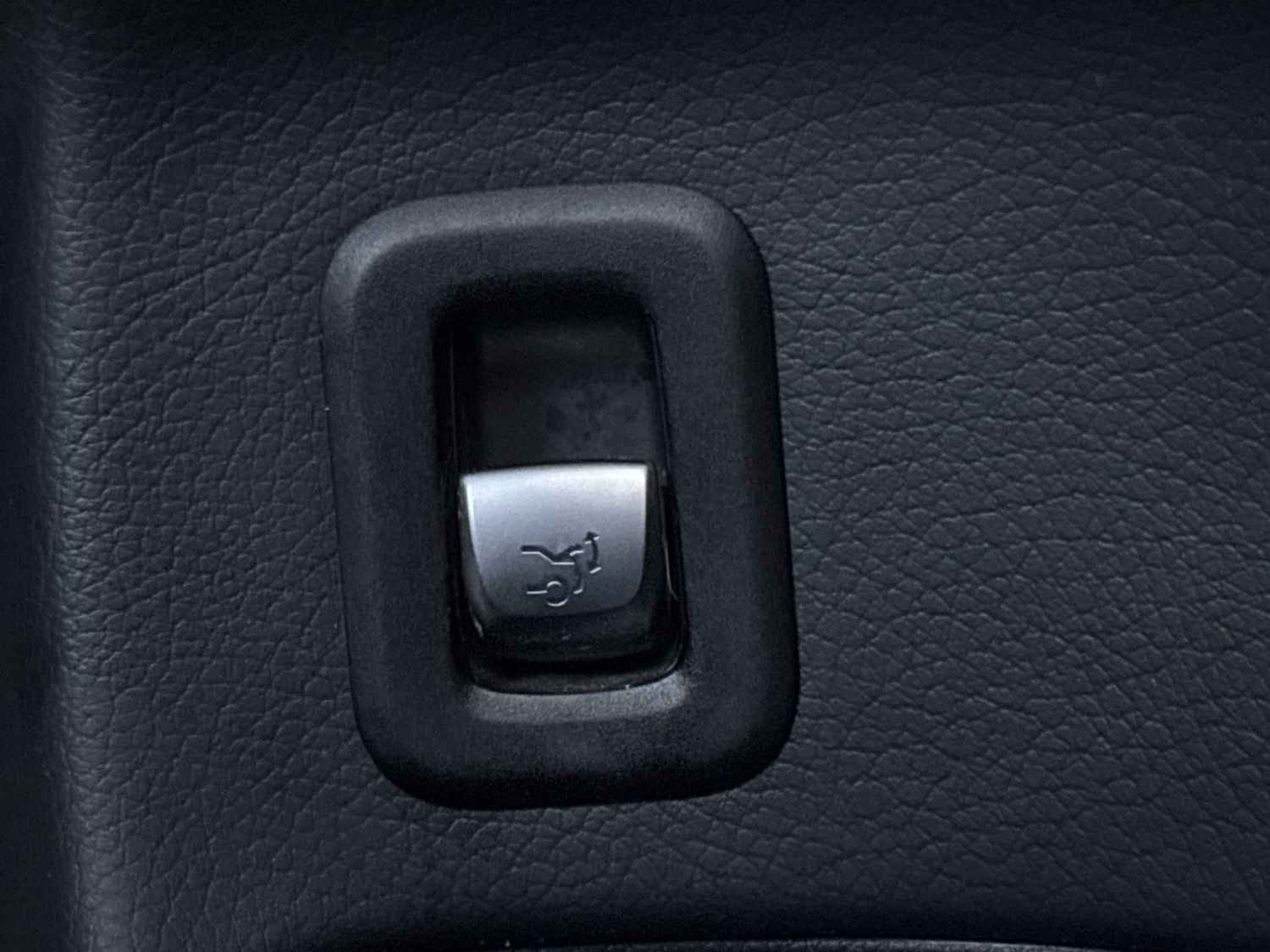 Used Mercedes-Benz GLC 2019 for sale - 76610561: Photo 31