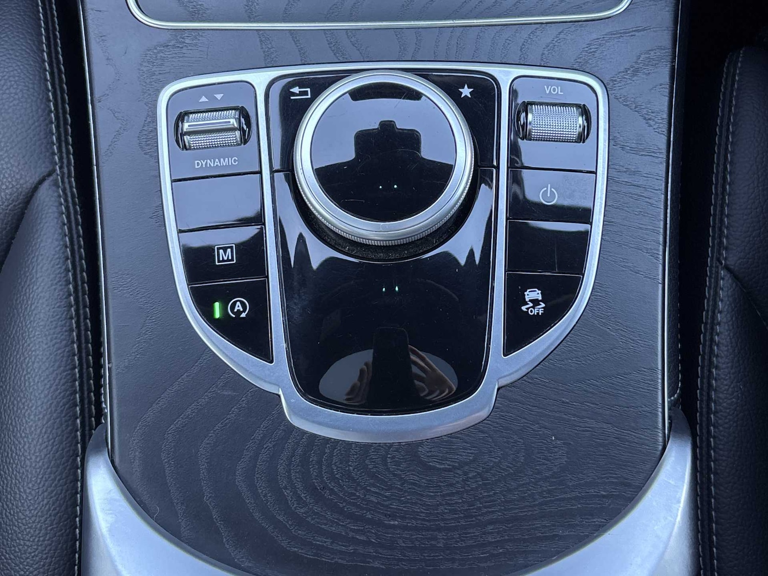 Used Mercedes-Benz GLC 2019 for sale - 76610561: Photo 33