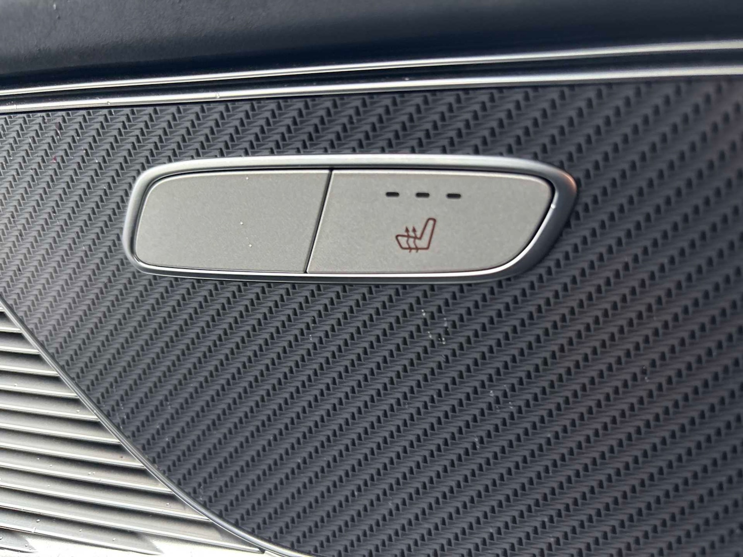 Used Mercedes-Benz EQC 2023 for sale - 77996000: Photo 28