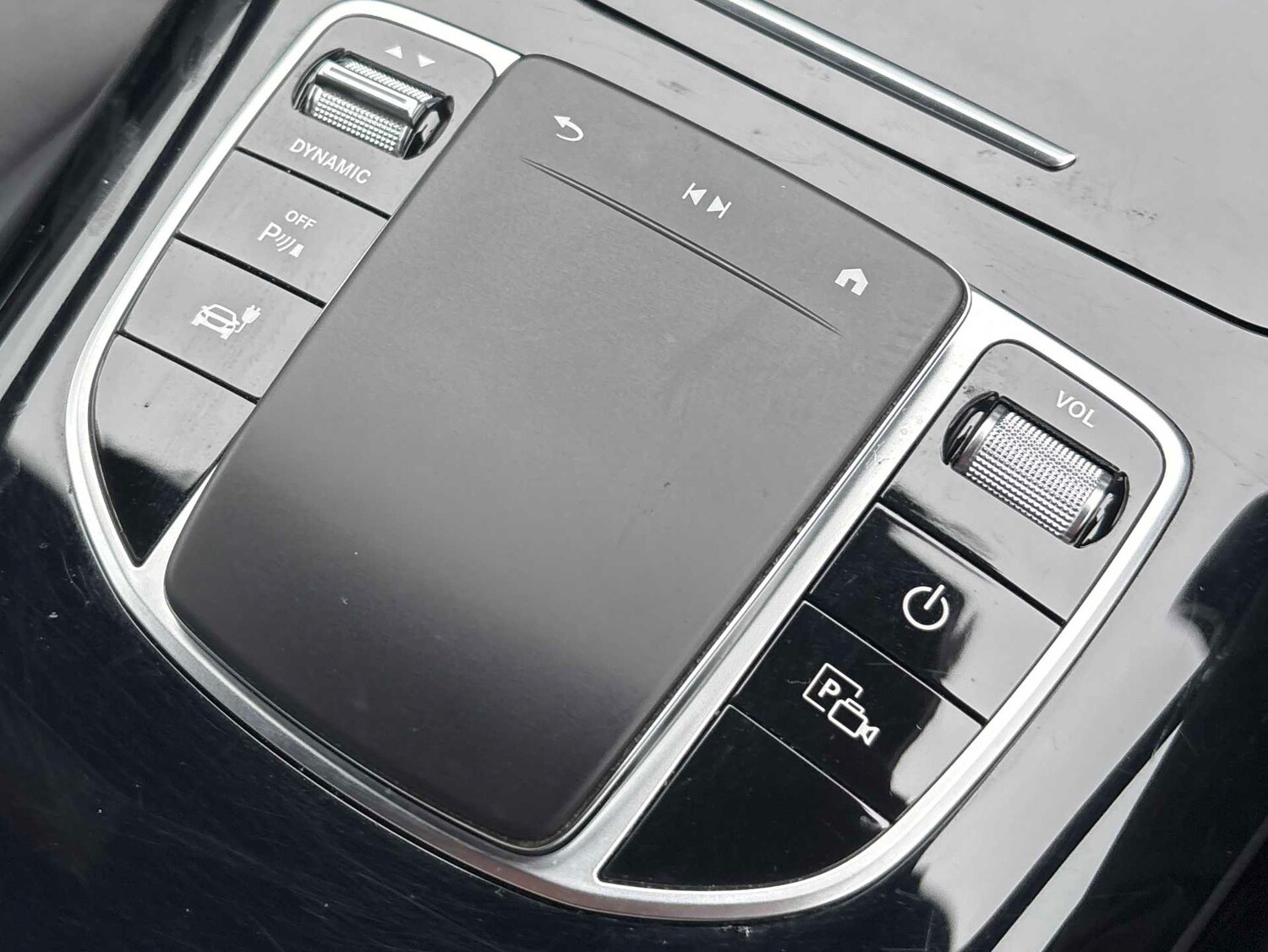 Used Mercedes-Benz EQC 2023 for sale - 77996000: Photo 33