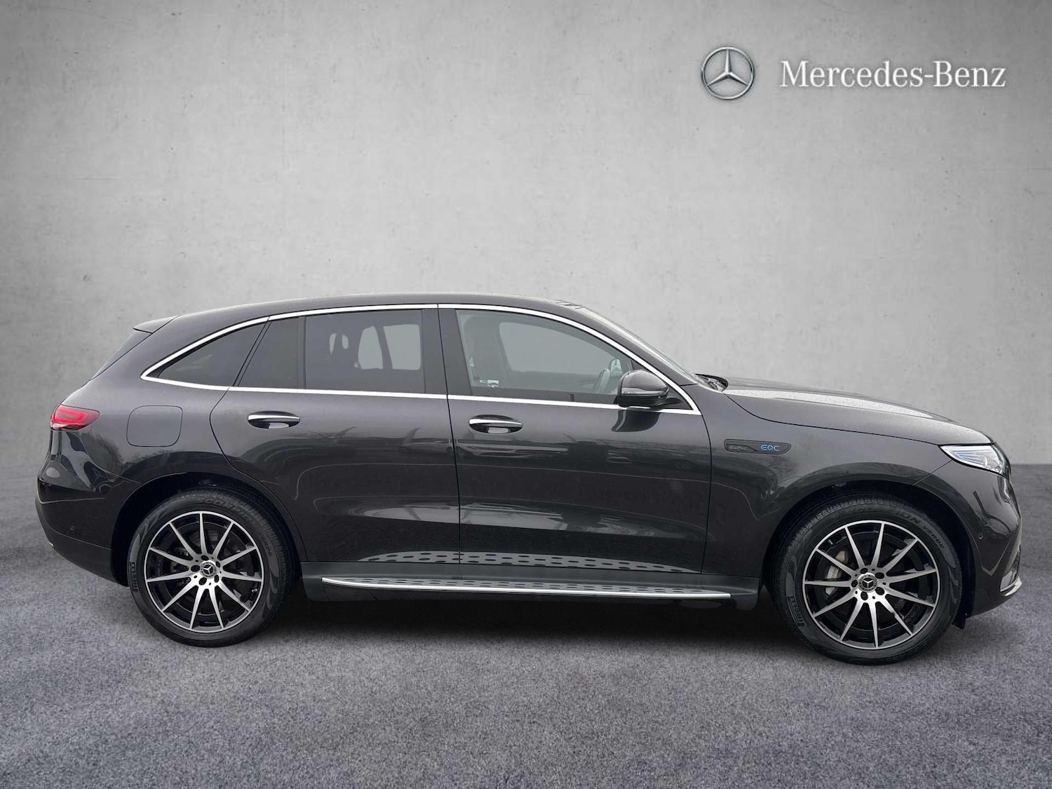 Used Mercedes-Benz EQC 2023 for sale - 77996000: Photo 5