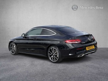 Used Mercedes-Benz C Class 2019 for sale - 77686690: Photo