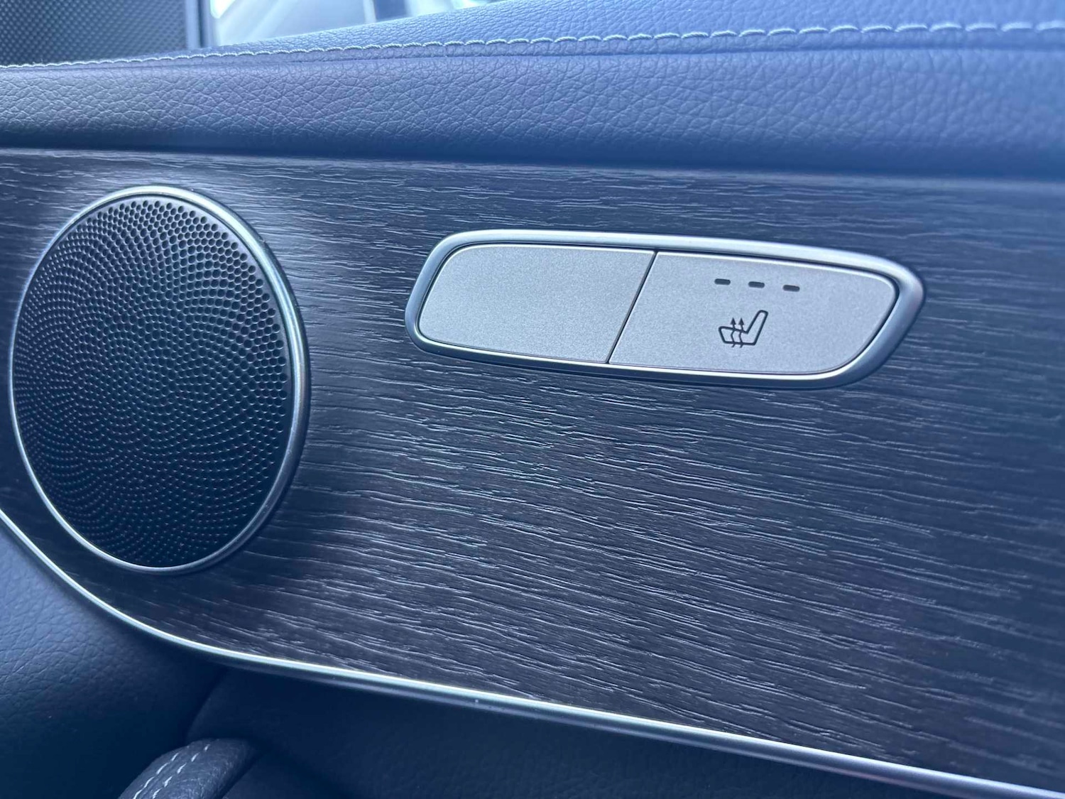 Used Mercedes-Benz GLC 2020 for sale - 76636814: Photo 25