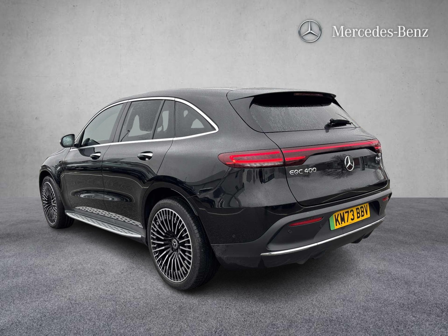 Used Mercedes-Benz EQC 2023 for sale - 77472629: Photo 2